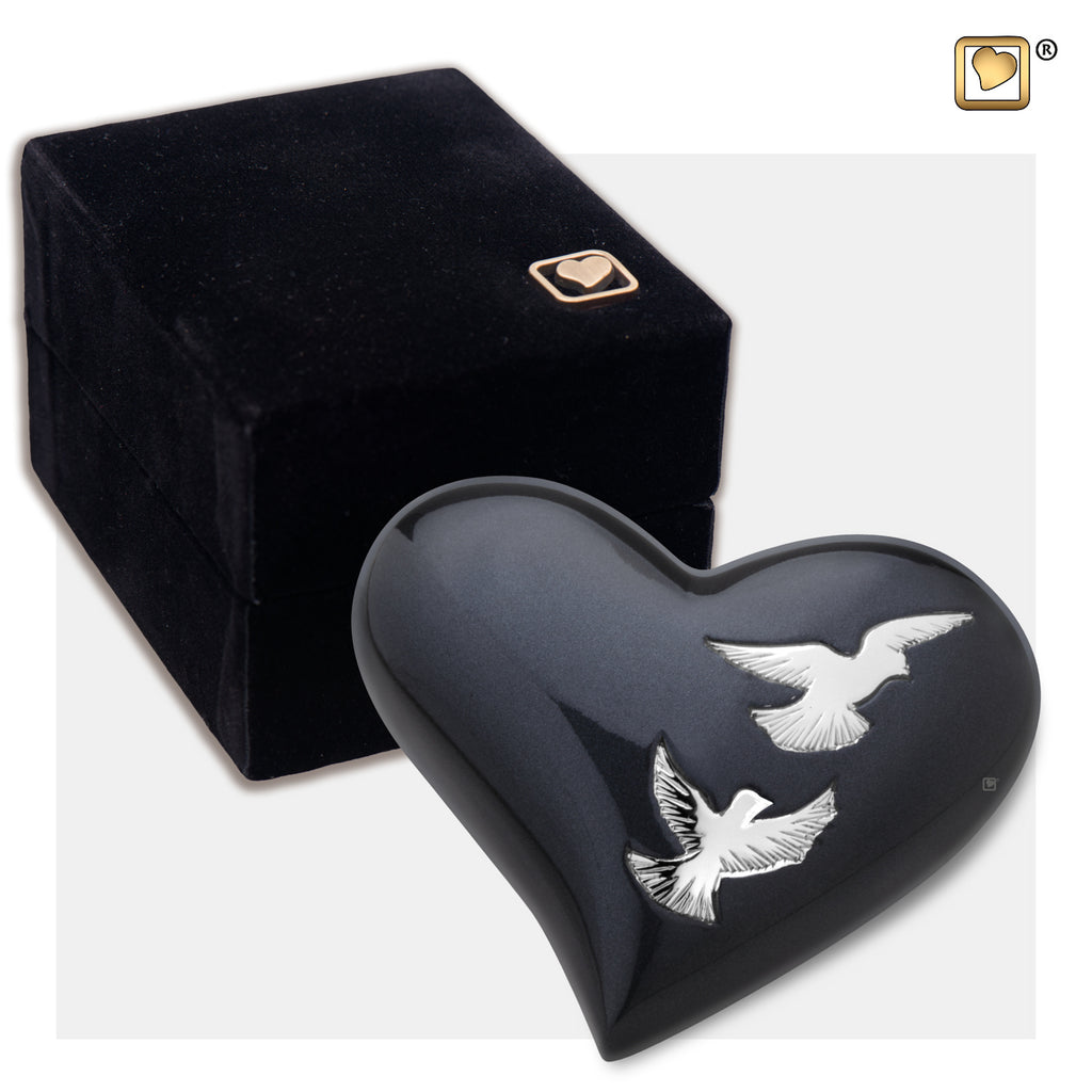 Nirvana Adieu (Keepsake Heart) Urn and box